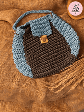 Load image into Gallery viewer, Qamar Bag - Crochet
