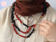 Load image into Gallery viewer, Renad Seashell Necklace - Crystal and Seashell
