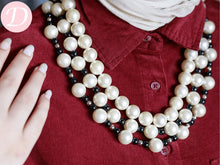 Load image into Gallery viewer, Laurel Necklaces - Pearl with Onyx
