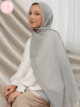 Load image into Gallery viewer, Bingo Scarf - Crepe
