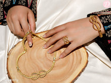 Load image into Gallery viewer, Sara Plexus Set - Gold plated
