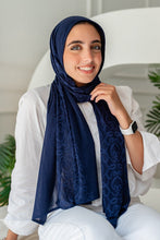 Load image into Gallery viewer, Dalila Scarf - Kuwaiti
