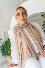 Load image into Gallery viewer, Dalila Scarf - Kuwaiti
