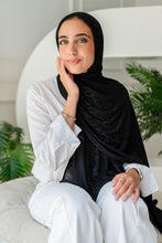 Load image into Gallery viewer, Dalila Scarf - Kuwaiti
