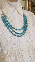 Load image into Gallery viewer, Elegant Necklace - Turquoise Stones
