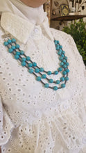 Load image into Gallery viewer, Elegant Necklace - Turquoise Stones
