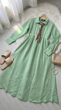 Load image into Gallery viewer, Aseel linen Dress
