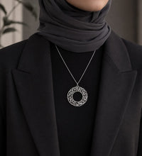 Load image into Gallery viewer, Timeless Elegance Necklace - Silver &amp; Gold Plated
