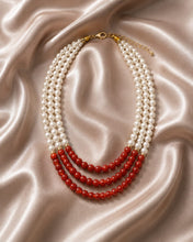 Load image into Gallery viewer, Pearl Aura Necklace

