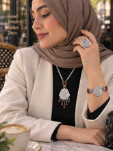 Load image into Gallery viewer, Nagham luxury Set -  Silver Plated
