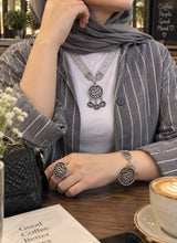 Load image into Gallery viewer, Mayaar Luxury Set - Silver Plated
