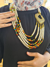 Load image into Gallery viewer, Noura Necklace - Pearl Stones
