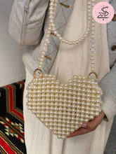 Load image into Gallery viewer, Heart Bag - Pearl
