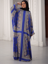 Load image into Gallery viewer, Isdal Sally - Satin
