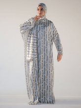 Load image into Gallery viewer, Isdal Salsabil - Satin
