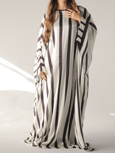 Load image into Gallery viewer, Isdal Zahraa - Satin
