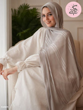 Load image into Gallery viewer, Eva Scarf - Turkish Rafil Crinkle

