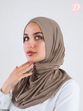 Load image into Gallery viewer, Salma Kuwaiti Bandana - Cotton
