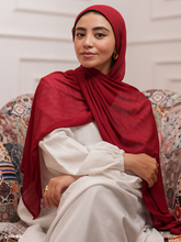 Load image into Gallery viewer, Sahar Scarf - Kuwaiti Damas
