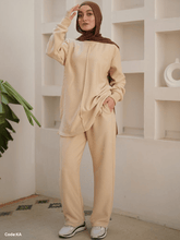 Load image into Gallery viewer, Maram Suit - Cardone

