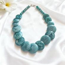Load image into Gallery viewer, Turquoise Short Necklace
