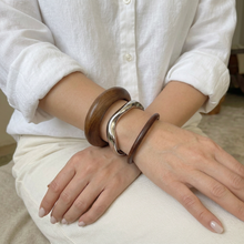 Load image into Gallery viewer, Boho Silver Wooden Bangle Set
