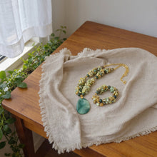 Load image into Gallery viewer, Olive Touch Set
