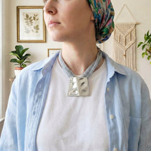 Load image into Gallery viewer, Twilight Beauty Necklace
