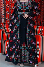 Load image into Gallery viewer, Karima Abaya - Crepe
