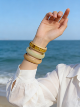 Load image into Gallery viewer, Marian Bracelet Set
