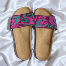 Load image into Gallery viewer, Nourhan Handmade Slippers - Leather
