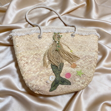 Load image into Gallery viewer, Sola Handmade Bag - Wicker
