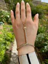 Load image into Gallery viewer, Nahla Hand Kaff - Stainless Steel

