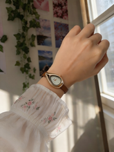 Load image into Gallery viewer, Amanda Watch
