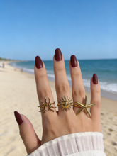 Load image into Gallery viewer, Summer Escape Ring - Stainless Steel
