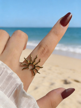 Load image into Gallery viewer, Summer Escape Ring - Stainless Steel
