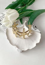 Load image into Gallery viewer, Starfish Bangle - Stainless Steel
