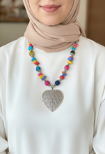 Load image into Gallery viewer, Zainab Necklace - Agate Stones
