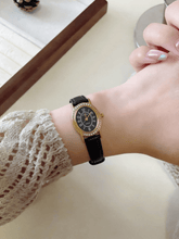 Load image into Gallery viewer, Victoria Watch
