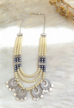 Load image into Gallery viewer, Lamis Necklace - Agate Stones
