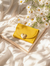 Load image into Gallery viewer, Heart Wallet
