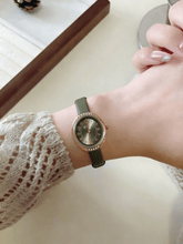 Load image into Gallery viewer, Victoria Watch

