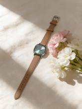 Load image into Gallery viewer, Elizabeth Watch
