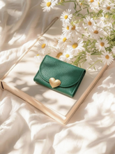 Load image into Gallery viewer, Heart Wallet
