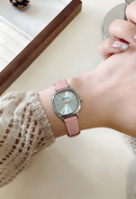 Load image into Gallery viewer, Elizabeth Watch
