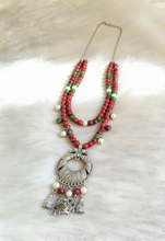 Load image into Gallery viewer, Esraa Necklace - Agate Stones
