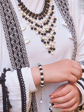 Load image into Gallery viewer, Noor Set - Pearl And Onyx Stone
