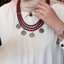 Load image into Gallery viewer, Rahaf Set -Alabaster Stones
