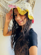 Load image into Gallery viewer, Sun Handmade Kids Chapeau - Wicker
