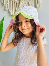 Load image into Gallery viewer, Sun Handmade Kids Chapeau - Wicker
